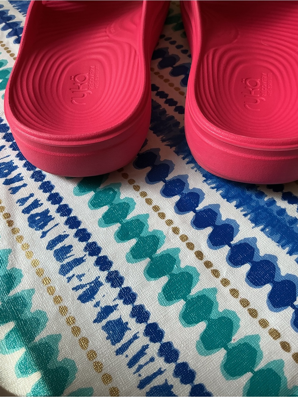Last Chance - Ryka Recovery Sandals Deep Grapefruit - Picture 3 of 5